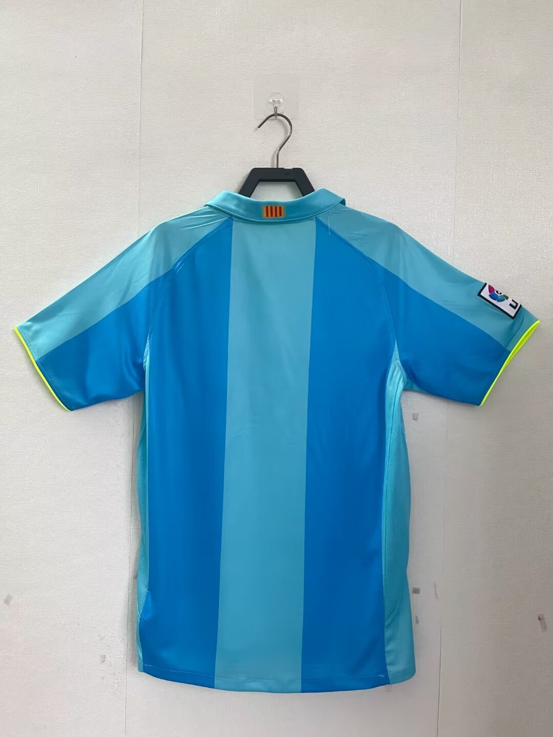 07/08 FC Barcelona Retro Away Jersey