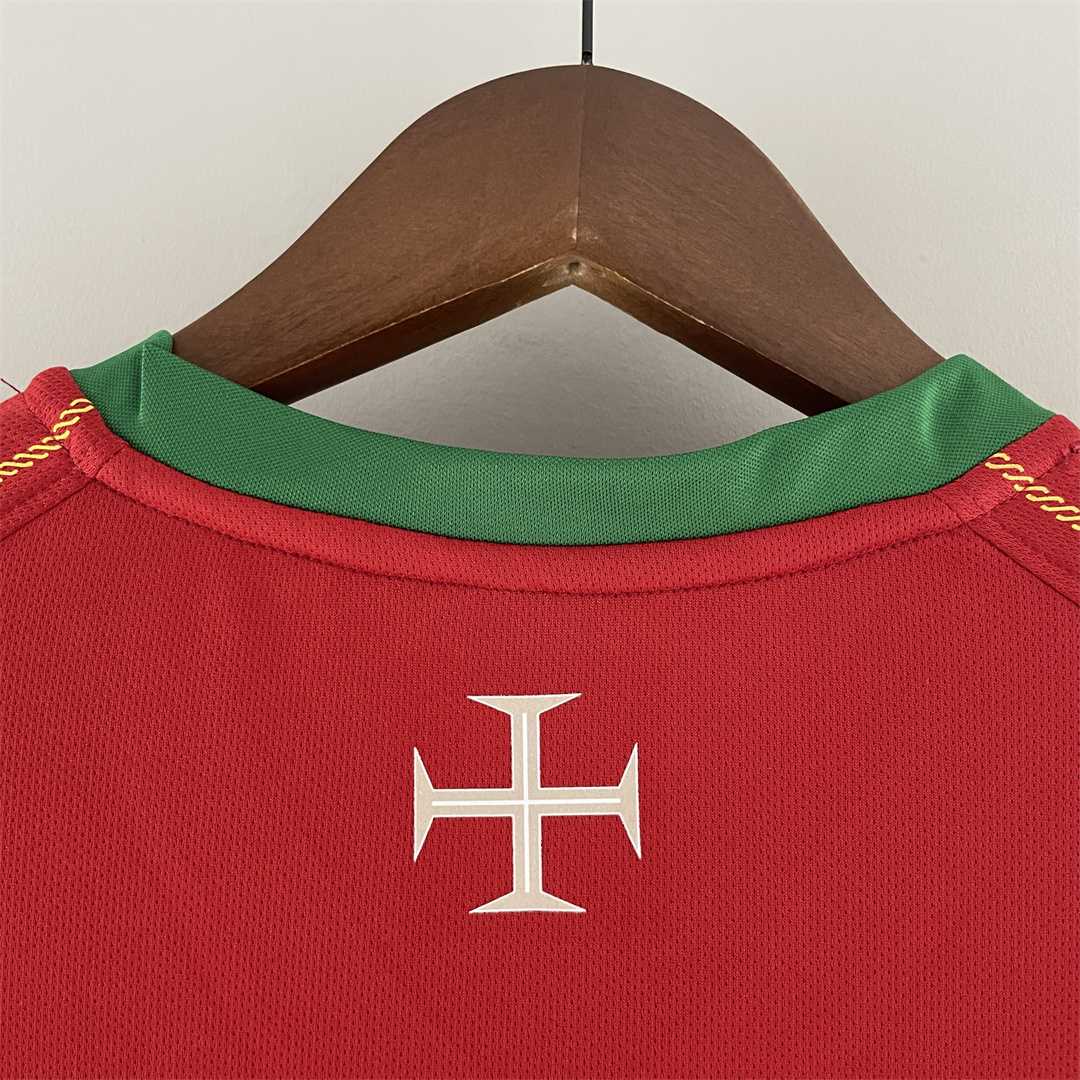 05/06 Portugal Retro Home Jersey