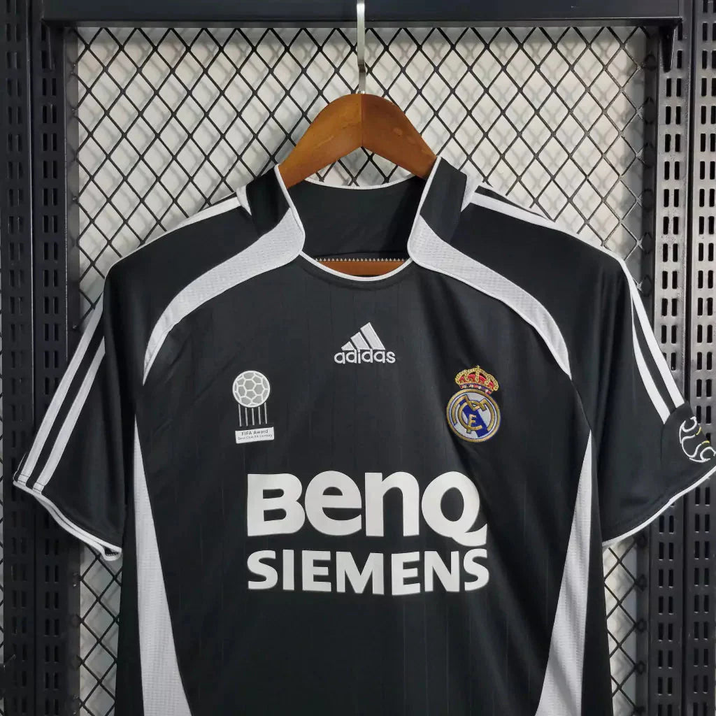 06/07 Real Madrid Retro Away Jersey